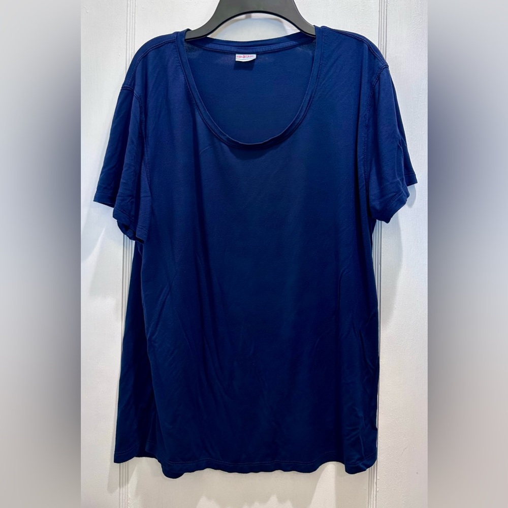 Rip Skirt Everyday Tee- Navy